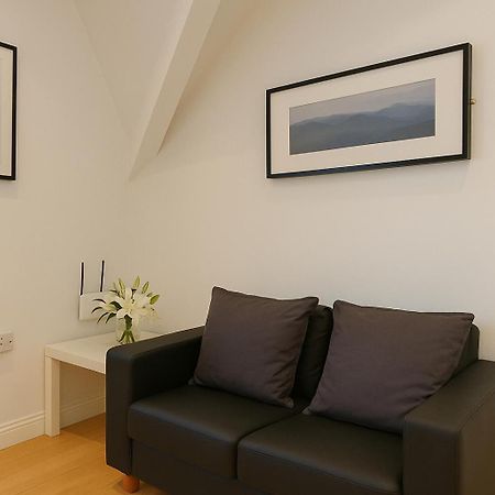 2 Bedroom Apartment Nr City Centre, Uni & Parks Cardiff Luaran gambar